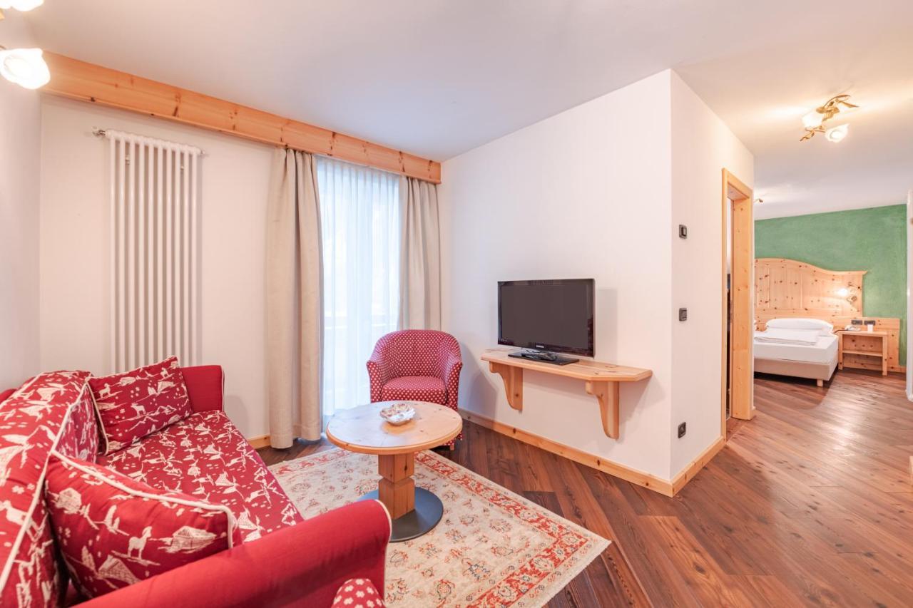 מואנה Hotel Foresta מראה חיצוני תמונה