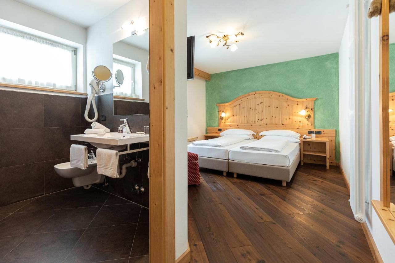 מואנה Hotel Foresta מראה חיצוני תמונה