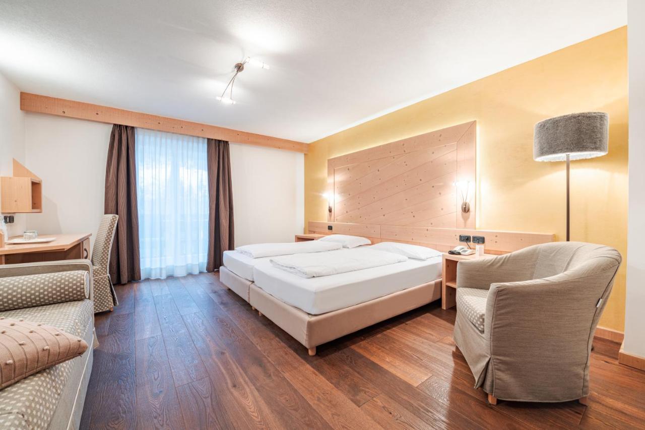 מואנה Hotel Foresta מראה חיצוני תמונה
