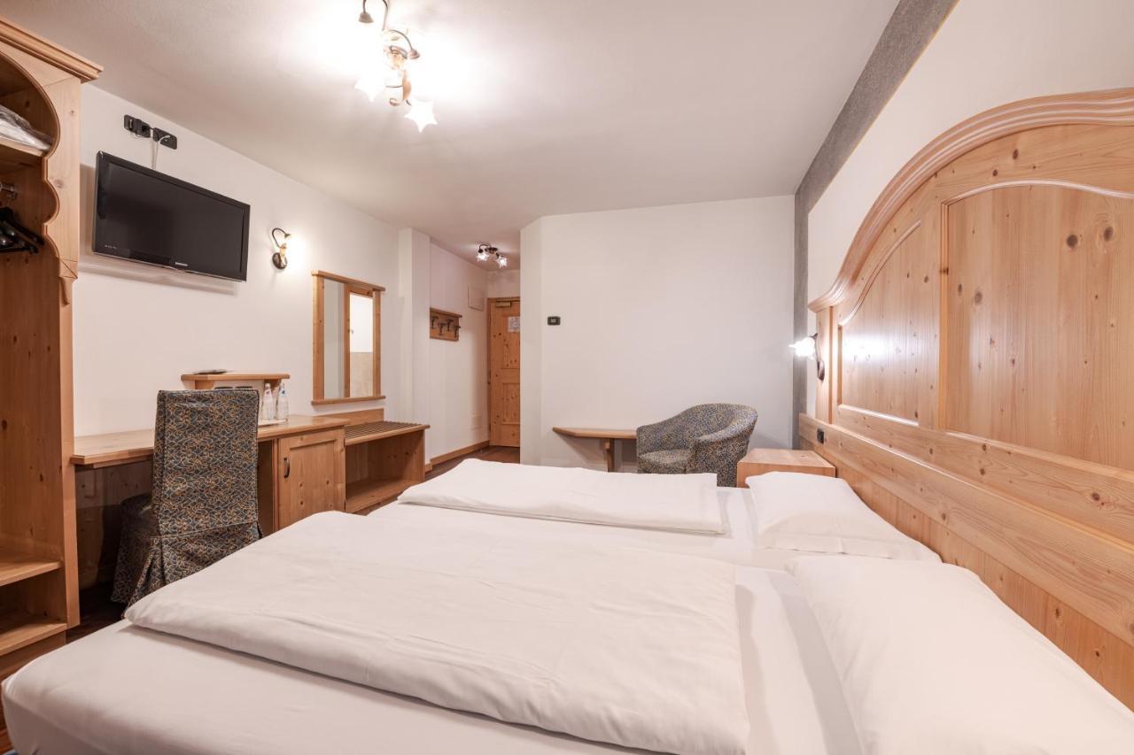 מואנה Hotel Foresta מראה חיצוני תמונה