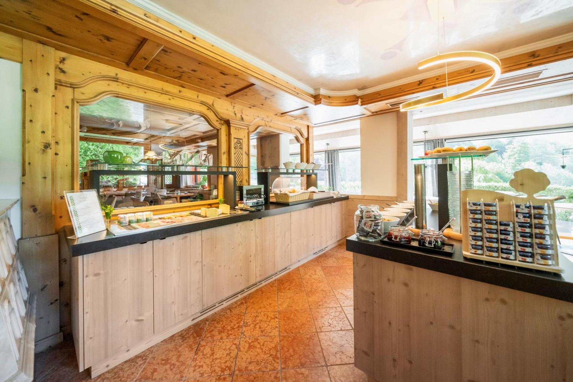 מואנה Hotel Foresta מראה חיצוני תמונה